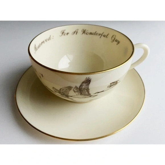 Lenox • Porcelain Gold Trim Wonderful Guy Mug Set - Picture 1 of 9